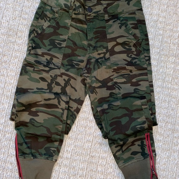 Level 99 Camo Jolie Utility Pant size 25 - Picture 5 of 9